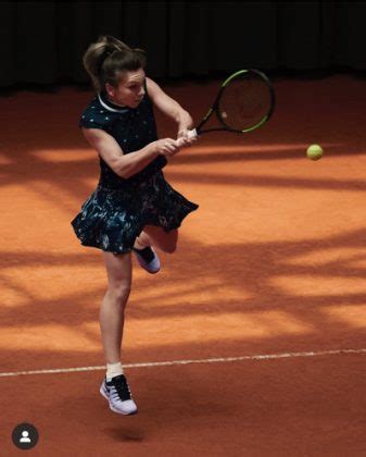 simona halep nike skirt